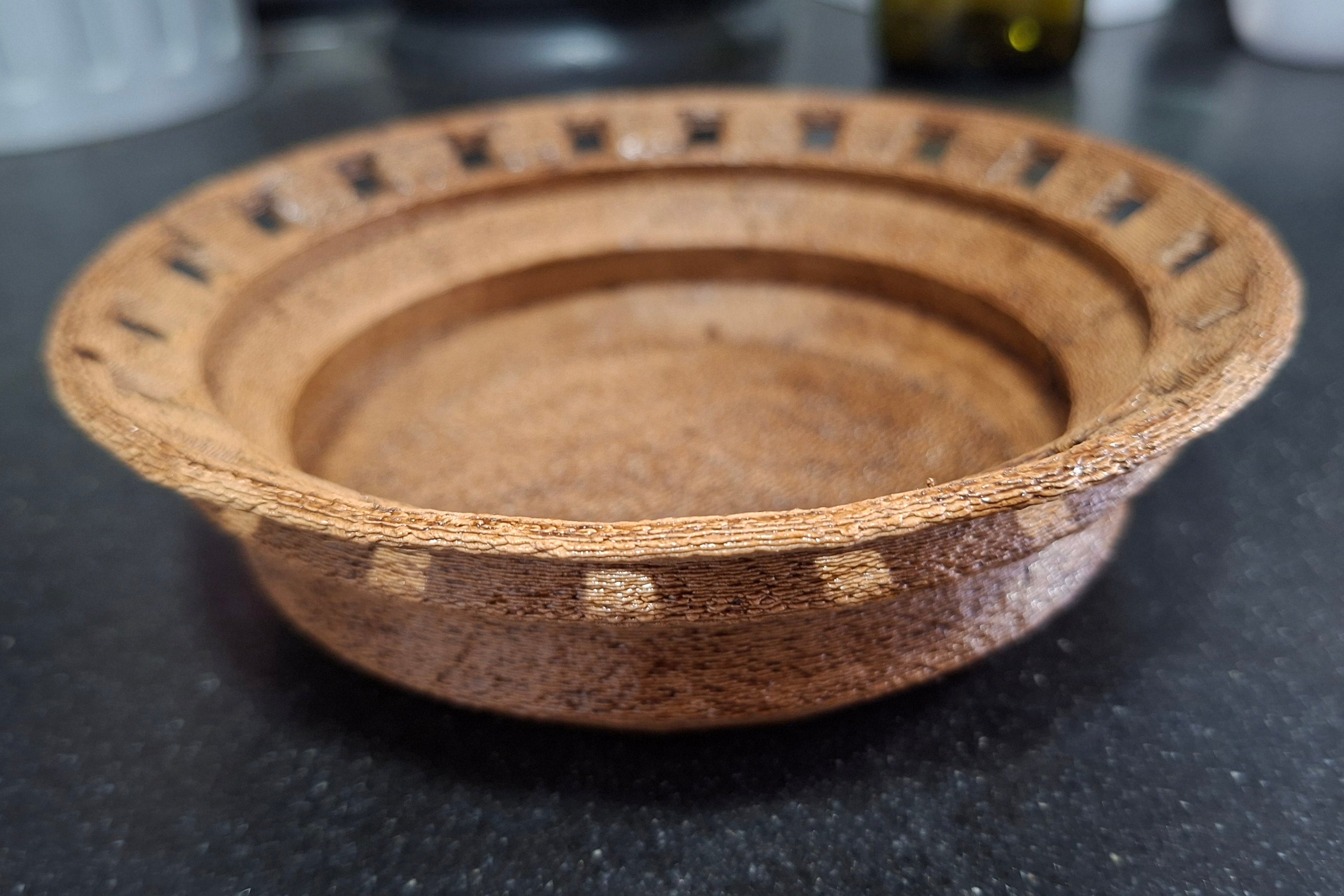 קערה בסגנון מצרי מודפסת בתלת־ממד עם 40% עץ