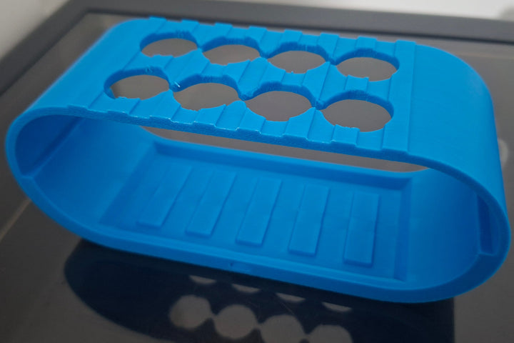 מחזיק מברשות שיניים מודפס בתלת־ממד לכיור האמבטיה