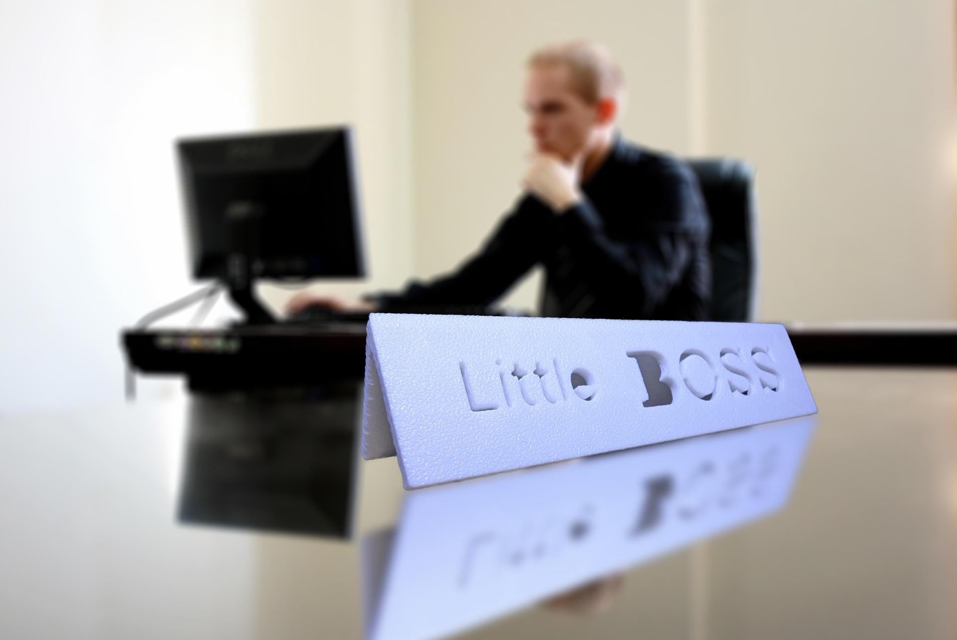 Little Boss שלט שולחן למשרד